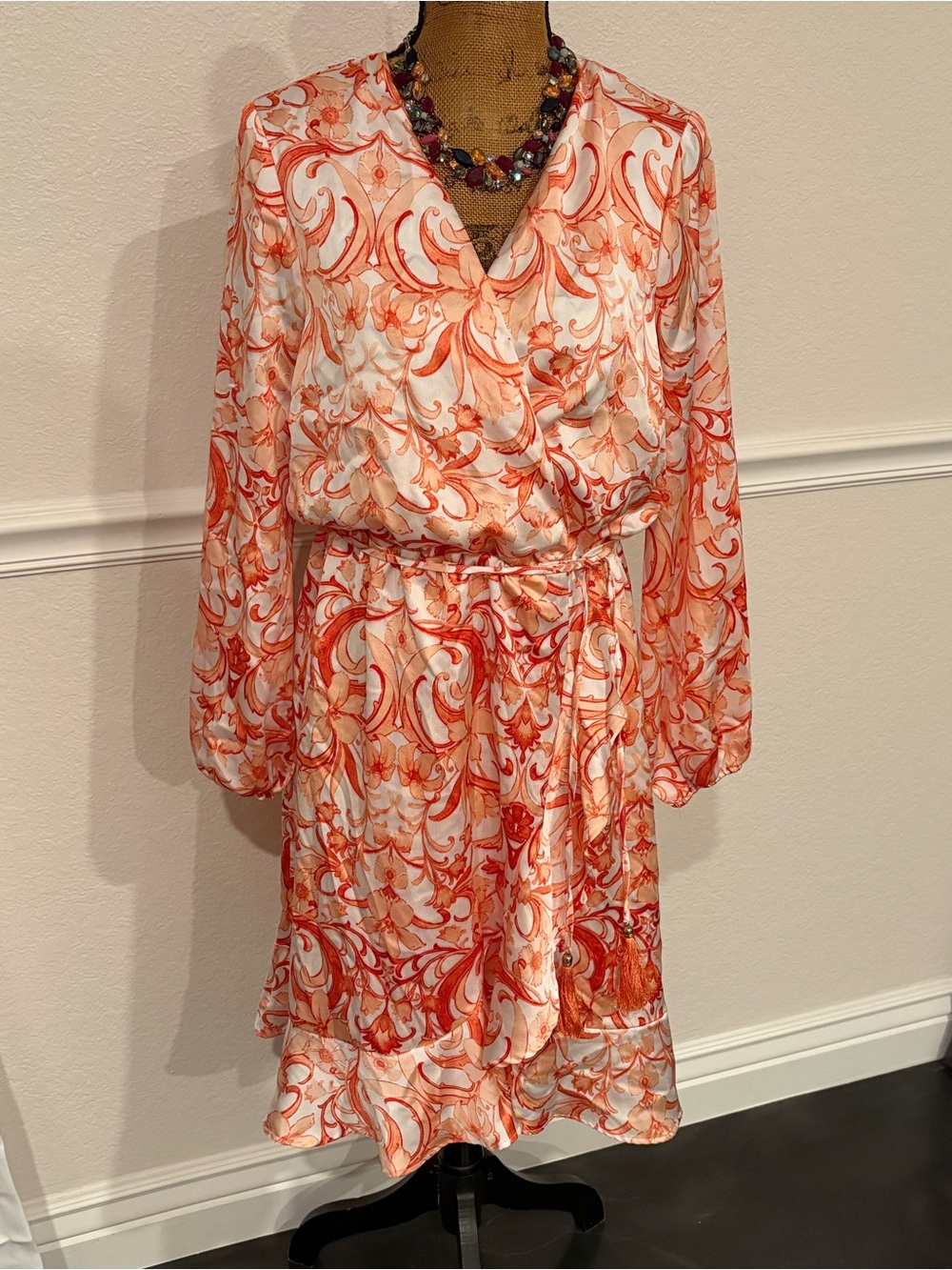 Tahari Floral Long Sleeve Coral Ruffles Wrap Dress Tassel Tie Size Large